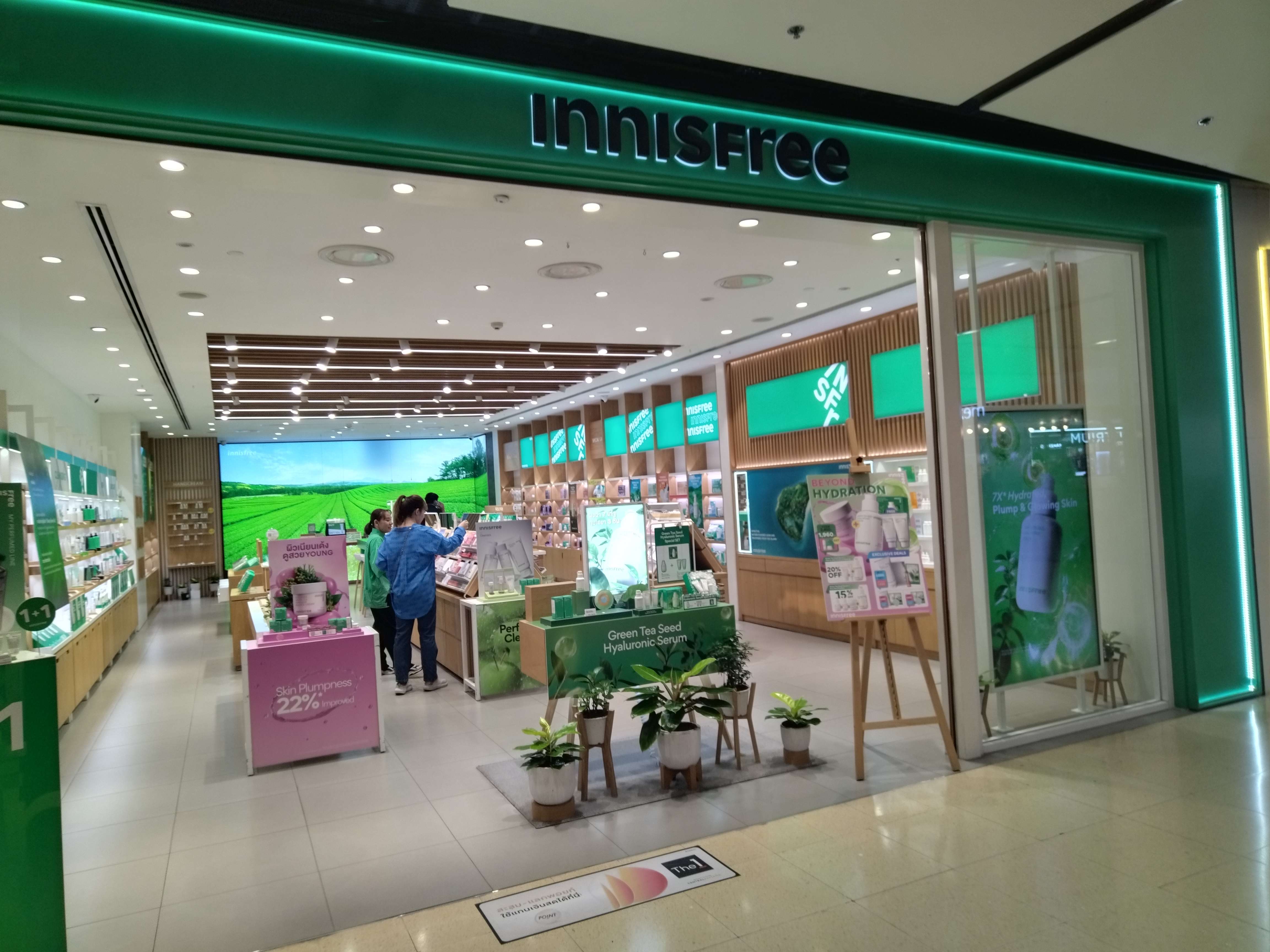 门店宣传橱窗显示屏