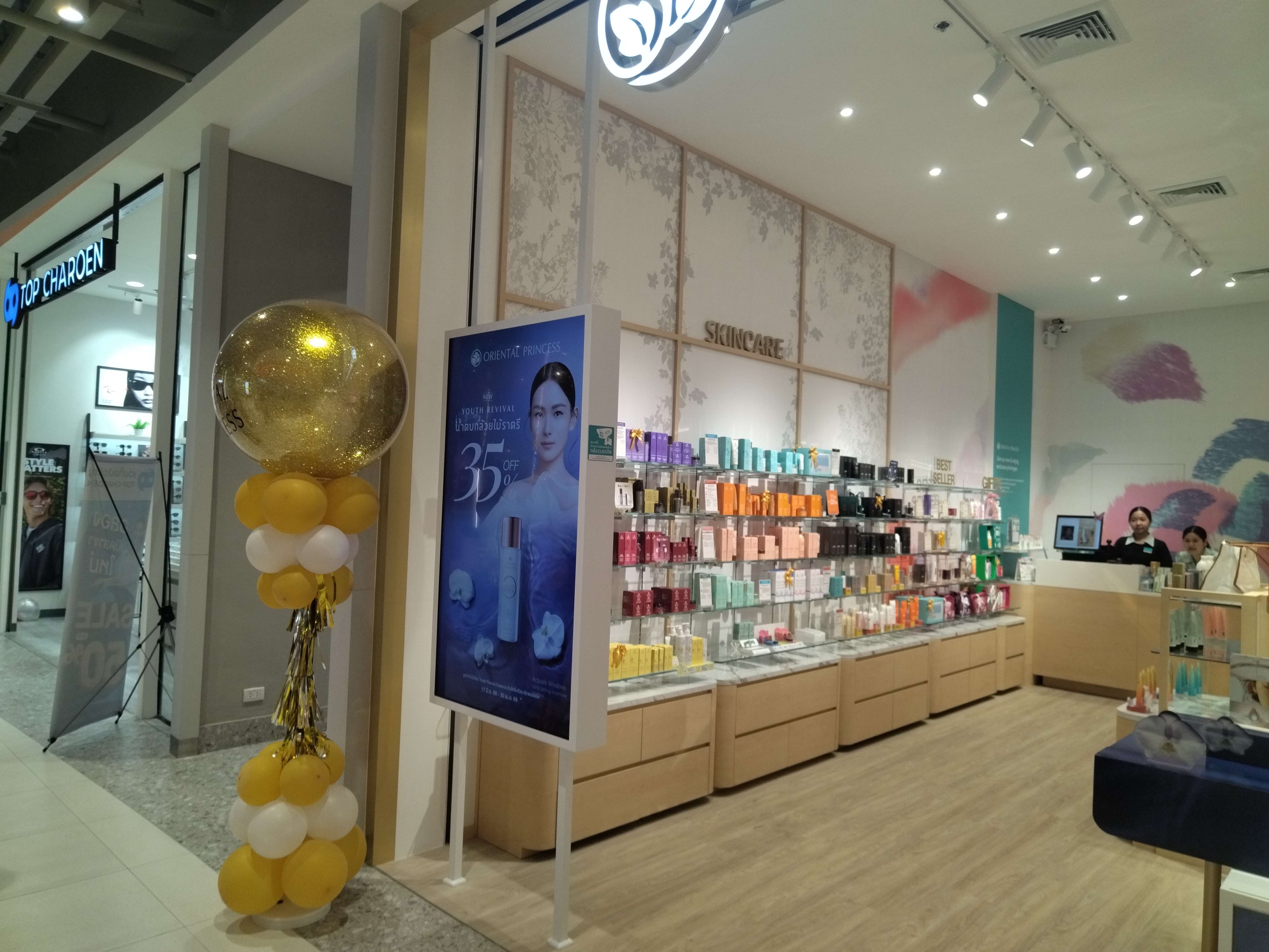 55寸4K超清门店橱窗数字广告屏