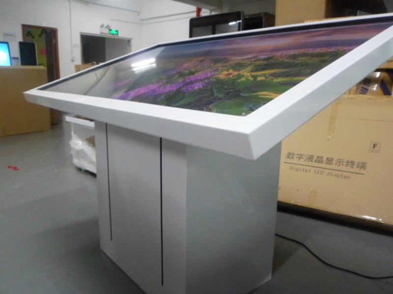 液晶电视触摸一体机